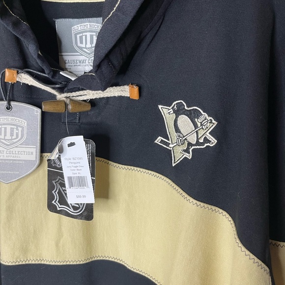 NHL Penguins Old Time Hockey Causeway Collection Jerry Toggle Crew - Picture 4 of 6